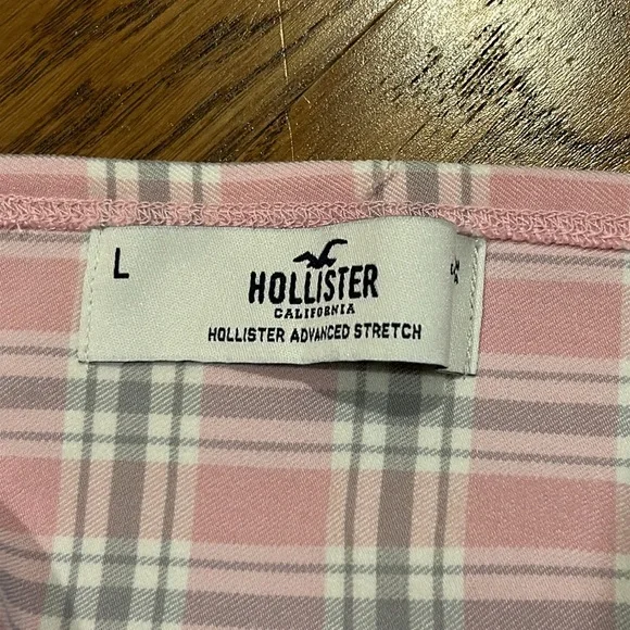 Hollister Crop Top.  Large.  Pink Plaid - Picture 3 of 10